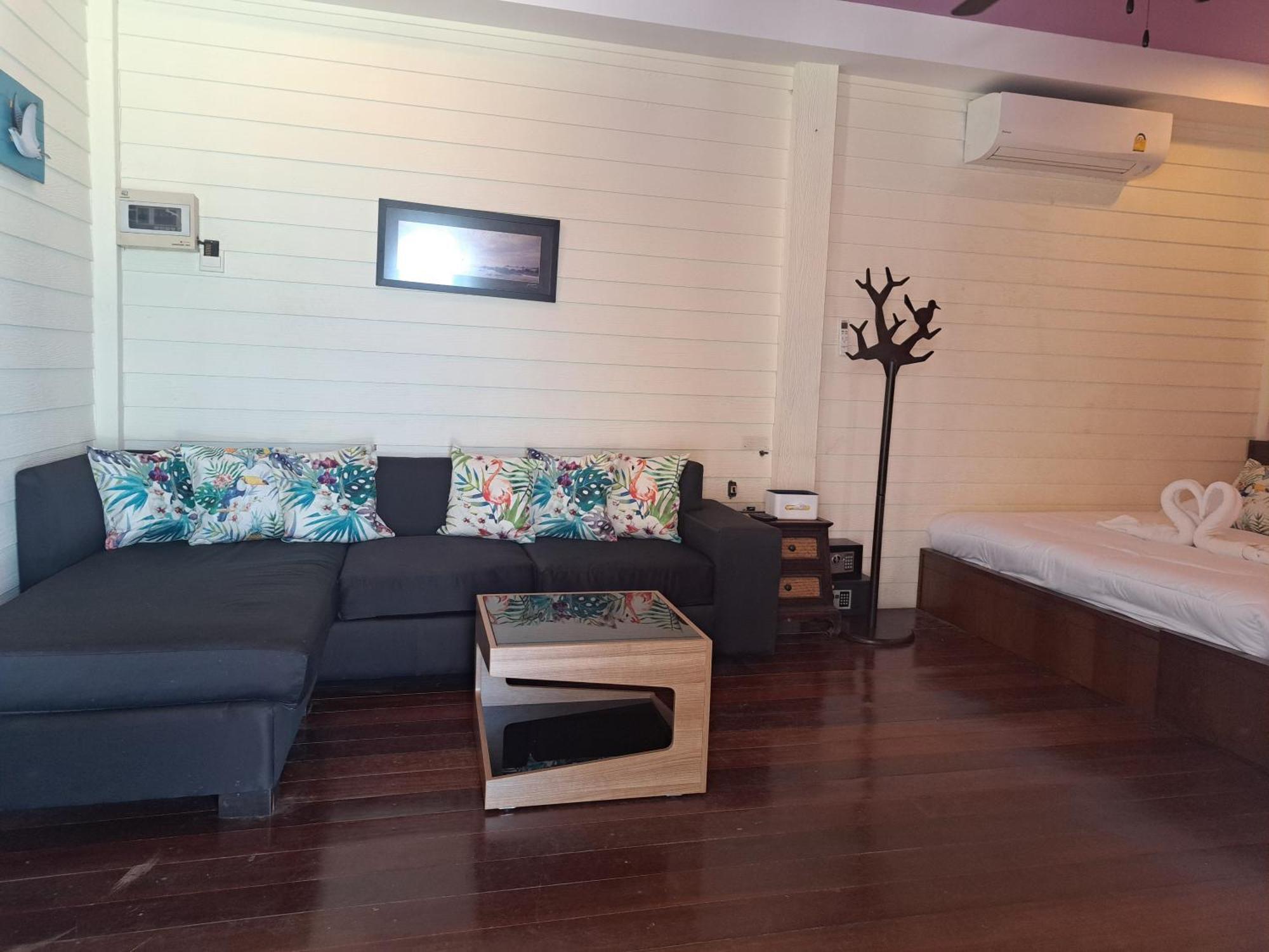 Karoon Hut Otel Hua Hin Dış mekan fotoğraf